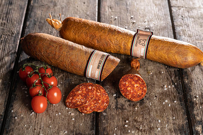 Mancsóék - Csípős Érlelt Szalámi hagyományos