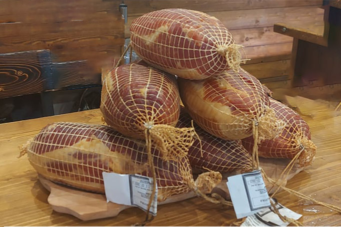 Mancsóék - Kötözött sonka